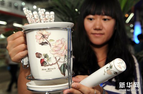 陶瓷廚具裝點品位靚麗廚房