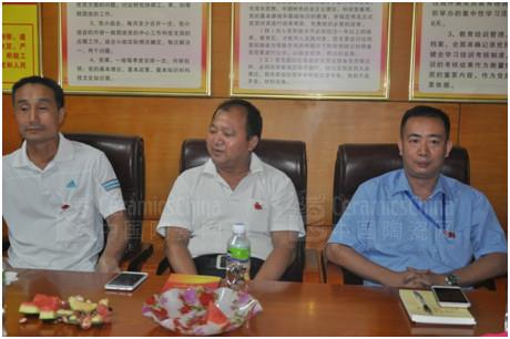 參會黨員踴躍發(fā)言分享學習心得